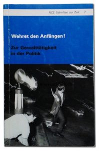 Sammlung von NZZ-Artikeln zu den Jugendunruhen in Zürich 1968. Der Leitartikel von Fred Luchsinger war titelgebend. 