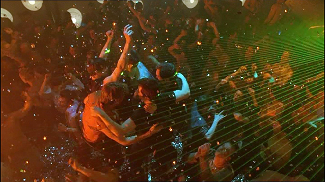 Homonormativer Mikrokosmos: Brian und Co. im Club Babylon