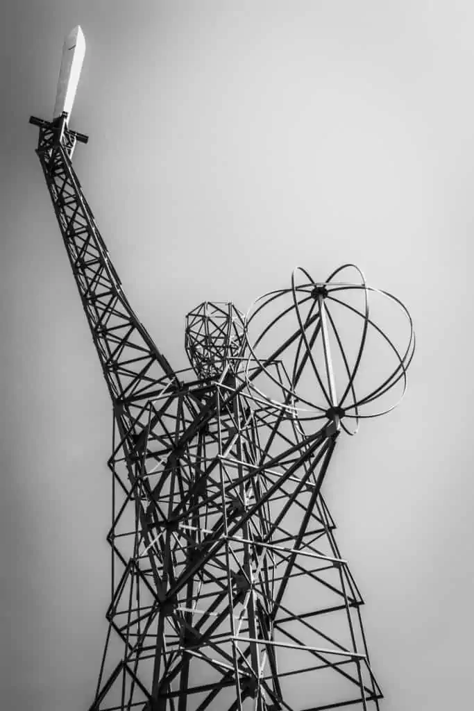 Hartmut Skerbisch. 1992. Lichtschwert. Im Auftrag des steirischen herbsts. Foto: Norbert Eder, Flickr